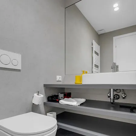 Sanso House - 2 Bedrooms, 2 Bathrooms, Ac - For Family